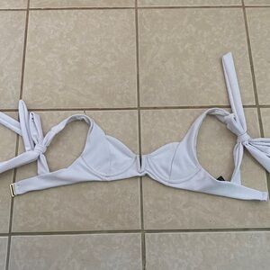 White underwire bikini top